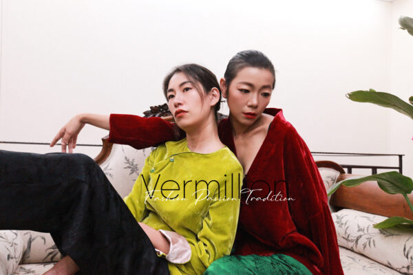安闲自在 RED velvet jacket - Image 4